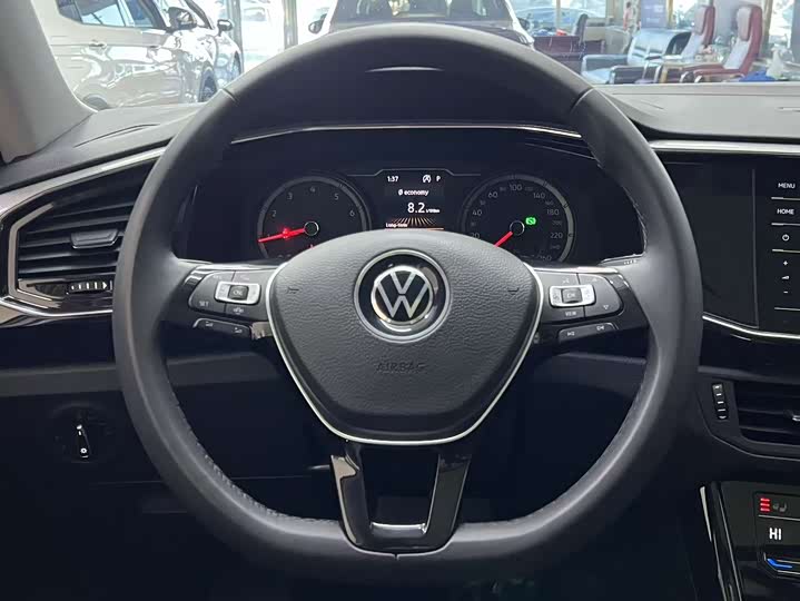 Фото 9 - Volkswagen Tayron