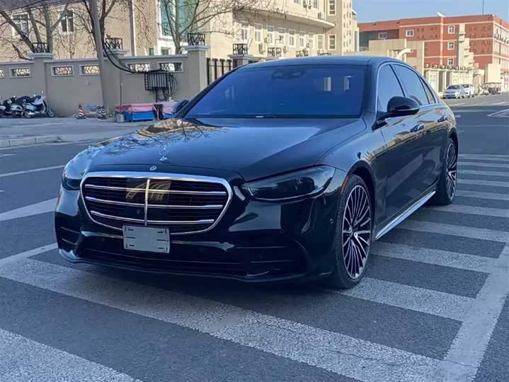 Фото 1 - Mercedes-Benz S-Class