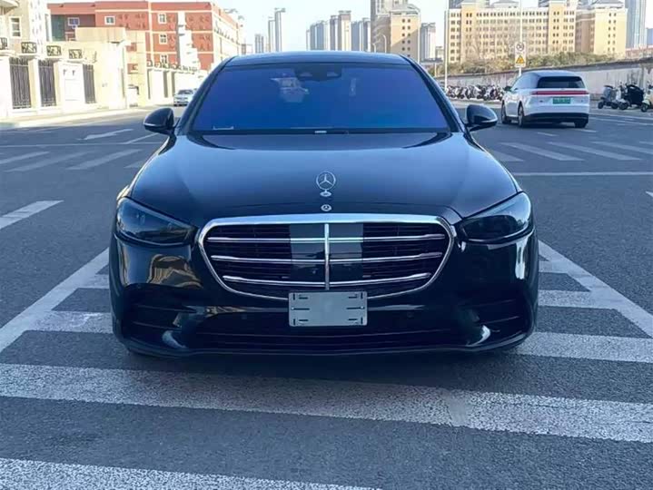 Фото 3 - Mercedes-Benz S-Class