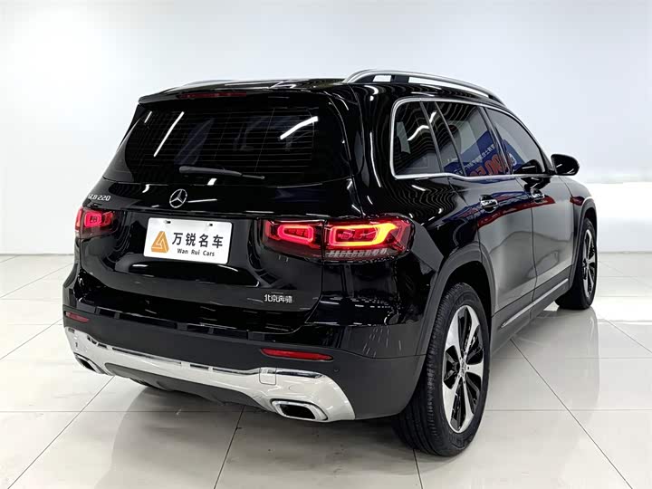 Фото 3 - Mercedes-Benz GLB-Class