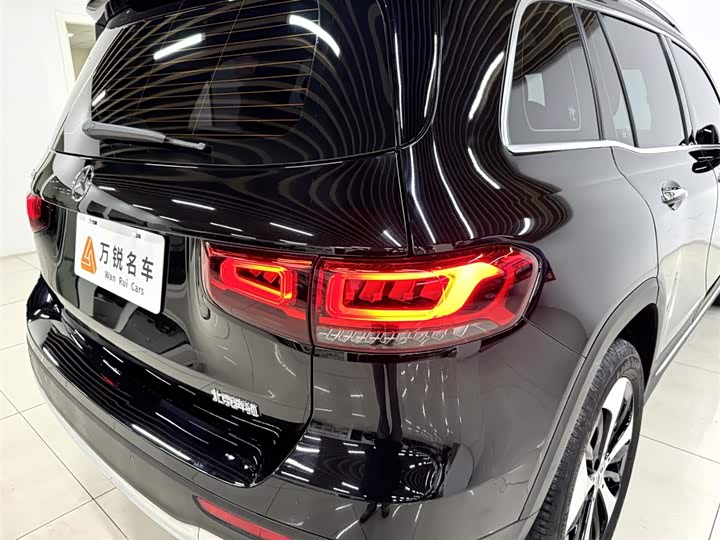 Фото 7 - Mercedes-Benz GLB-Class