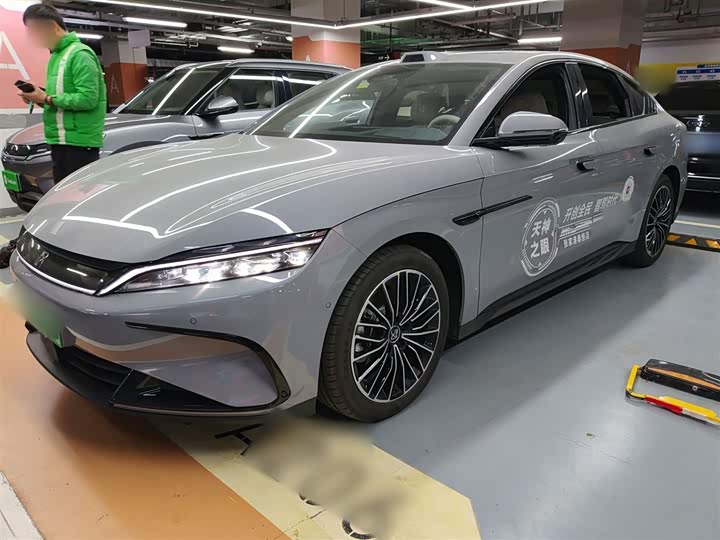 Фото 1 - BYD Han