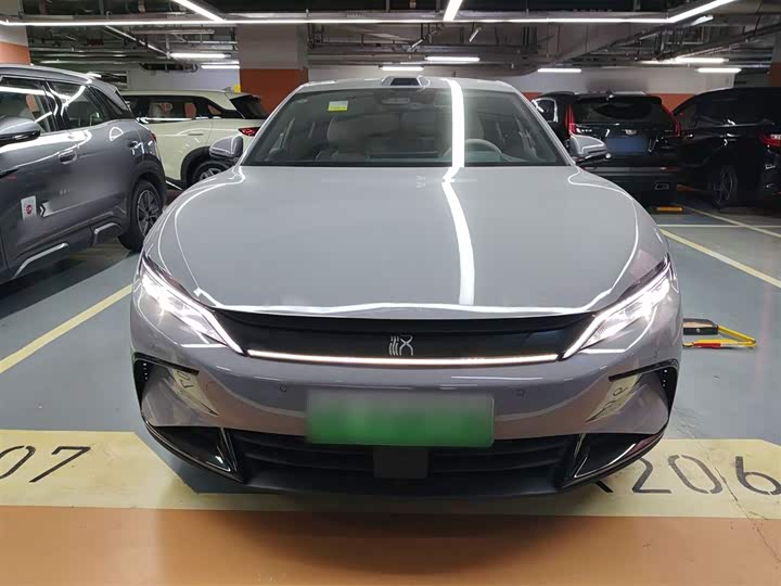 Фото 3 - BYD Han