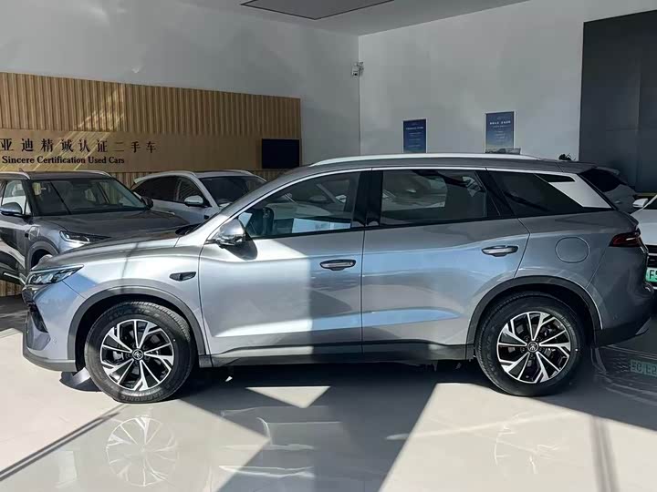 Фото 2 - BYD Song Pro Hybrid