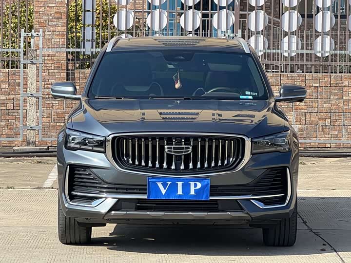 Фото 2 - Geely Monjaro