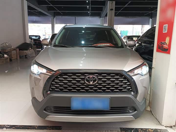 Фото 3 - Toyota Corolla Cross