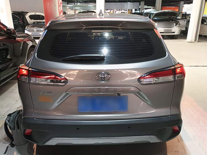 Фото 6 - Toyota Corolla Cross