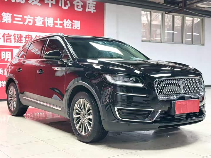 Фото 3 - Lincoln Nautilus