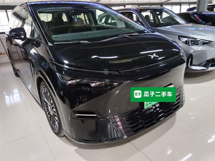 Фото 4 - XPeng X9