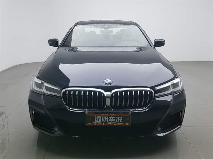 Фото 3 - BMW 5 Series