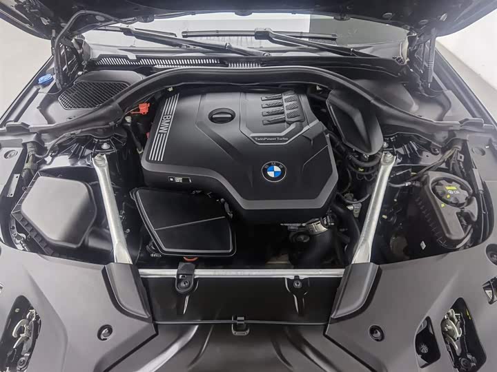 Фото 6 - BMW 5 Series