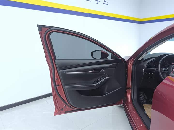 Фото 7 - Mazda 3 (Axela)