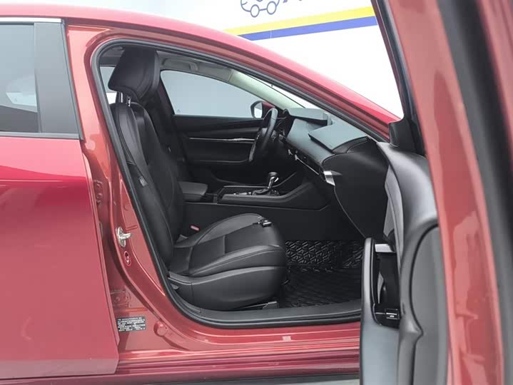 Фото 8 - Mazda 3 (Axela)