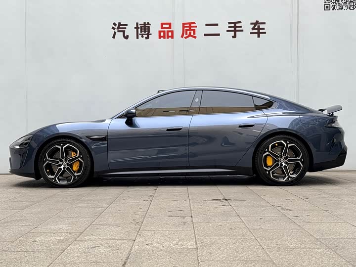 Фото 4 - Xiaomi SU7