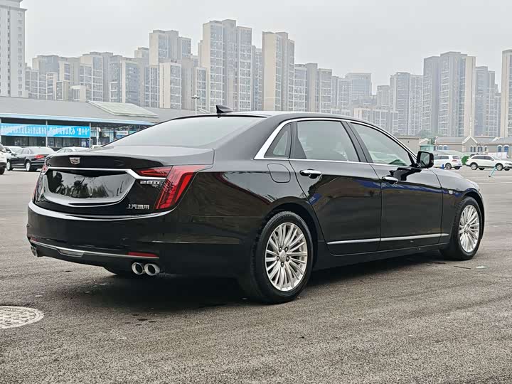Фото 7 - Cadillac CT6