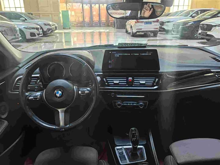 Фото 8 - BMW 1 Series