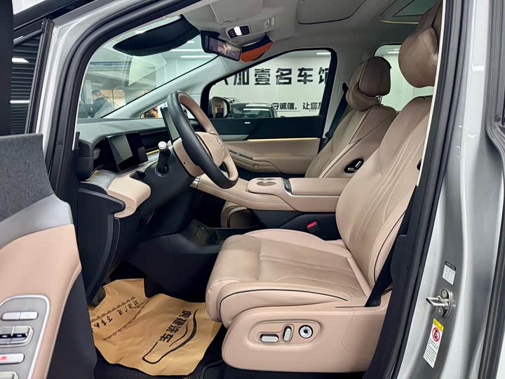 Фото 4 - XPeng X9