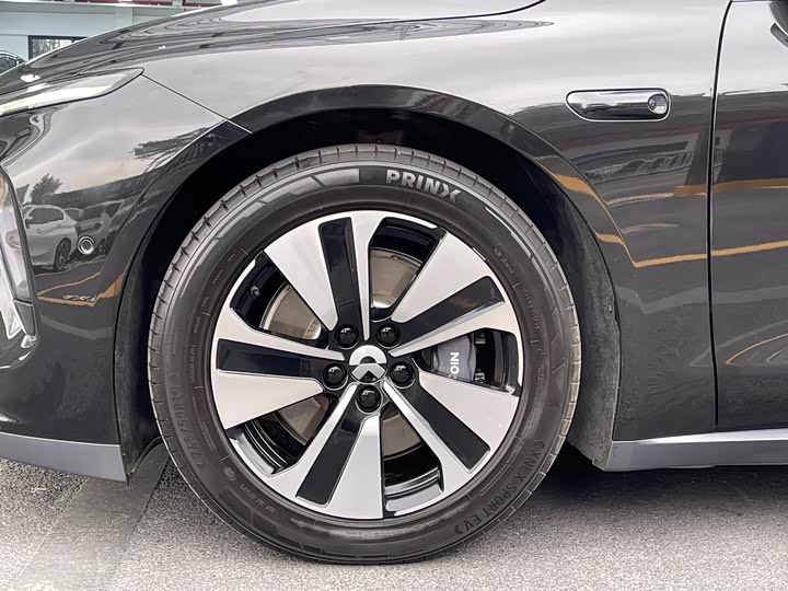 Фото 6 - Nio ET7