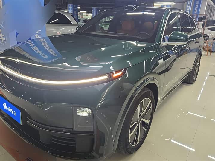 Фото 1 - LiXiang L7