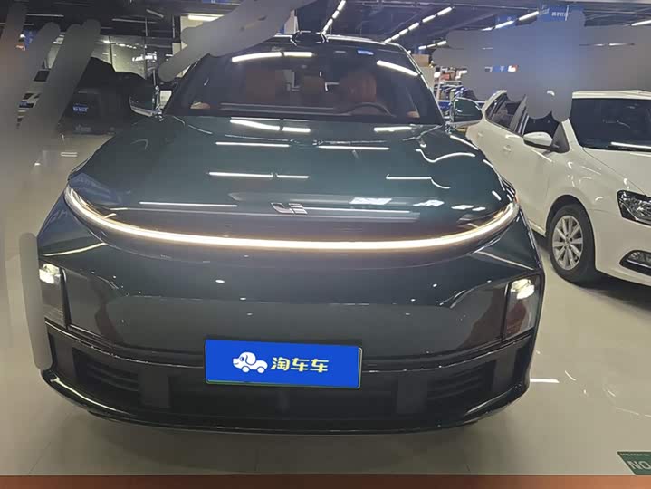 Фото 2 - LiXiang L7