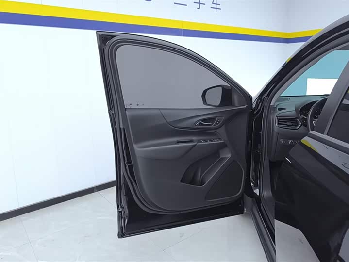 Фото 7 - Chevrolet Equinox