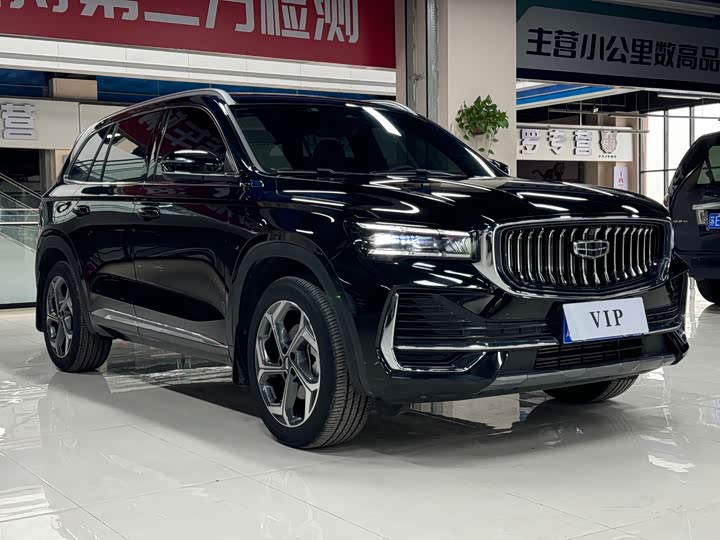 Фото 3 - Geely Monjaro