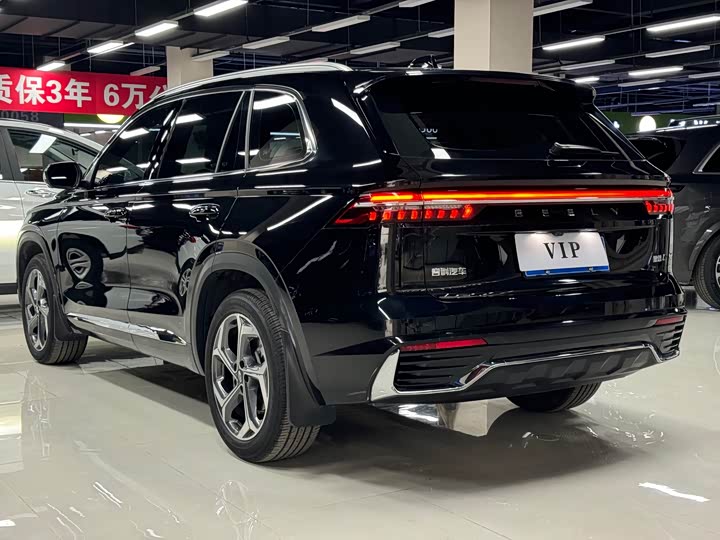 Фото 5 - Geely Monjaro