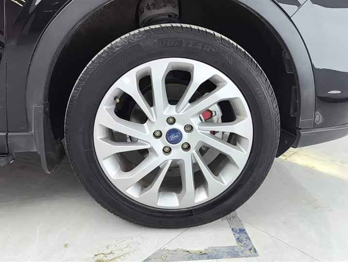 Фото 6 - Ford Equator