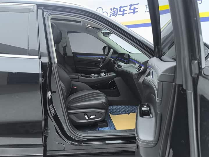 Фото 8 - Ford Equator