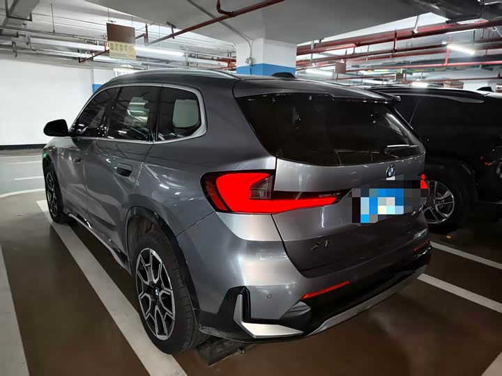 Фото 4 - BMW X1