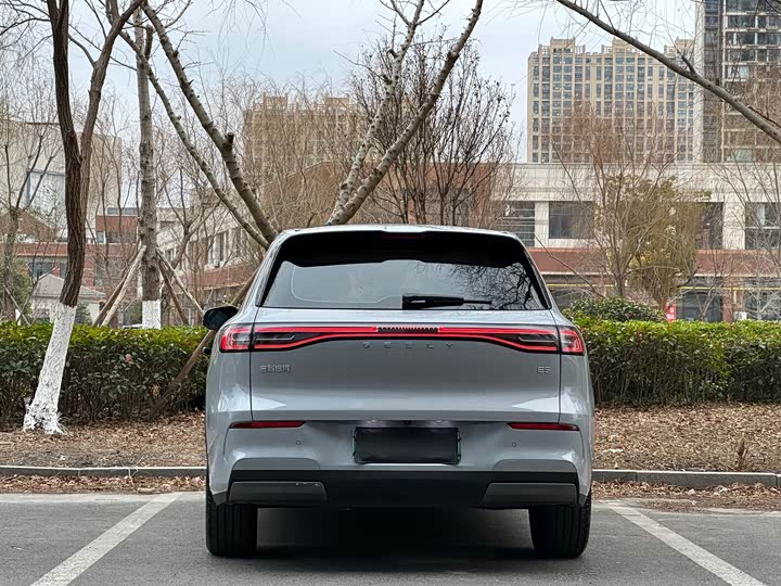 Фото 4 - Geely Galaxy E5