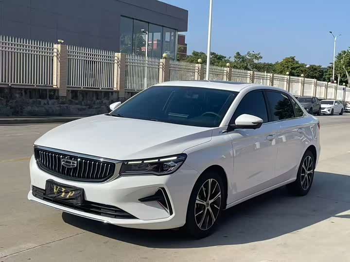 Фото 1 - Geely Emgrand