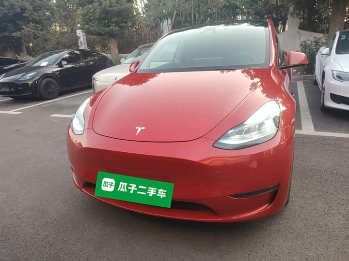 Фото 3 - Tesla Model Y