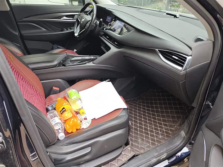 Фото 8 - Buick Enclave