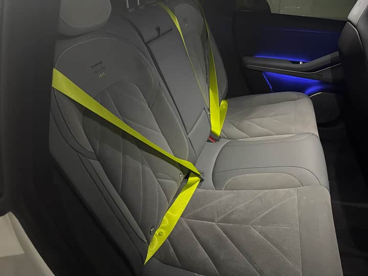 Фото 8 - Nio ET5T