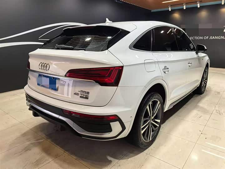 Фото 3 - Audi Q5L Sportback