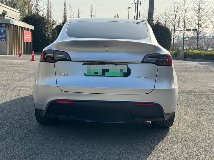 Фото 5 - Tesla Model Y