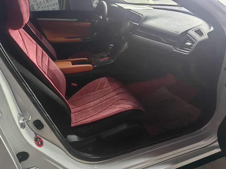 Фото 9 - Honda Civic