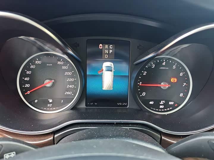 Фото 4 - Mercedes-Benz V-Class