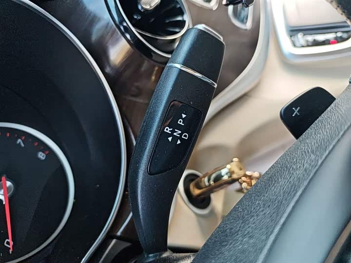 Фото 7 - Mercedes-Benz V-Class