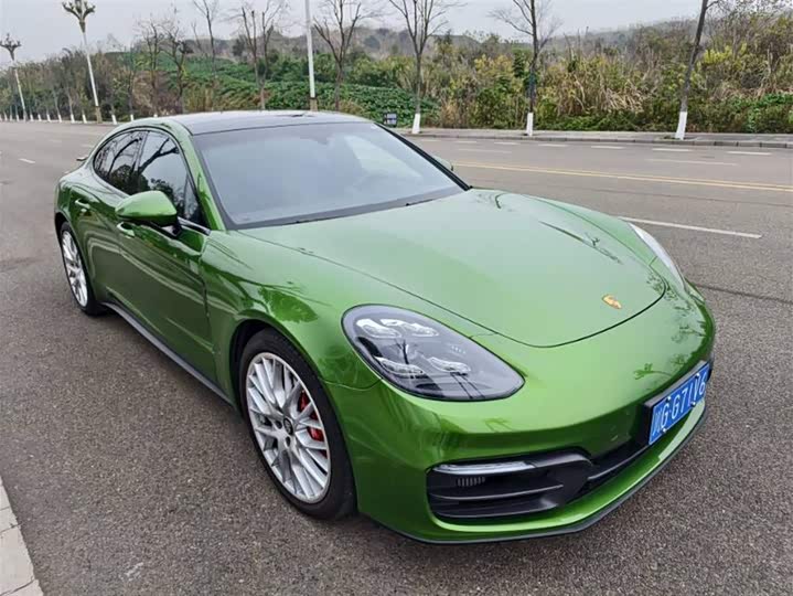 Фото 3 - Porsche Panamera