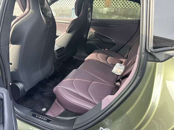 Фото 8 - Xiaomi SU7