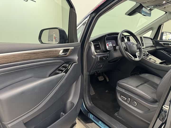 Фото 5 - GAC Trumpchi M8