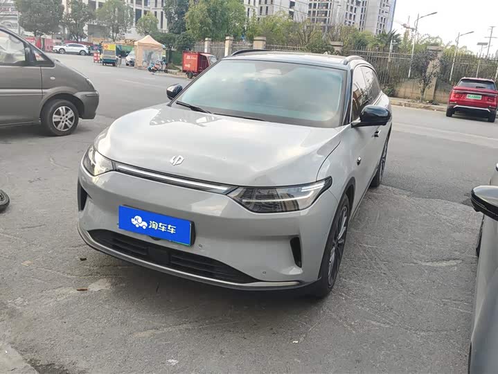 Фото 1 - Leapmotor C11