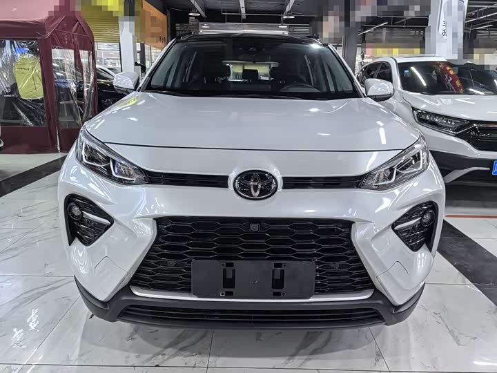 Фото 2 - Toyota Wildlander