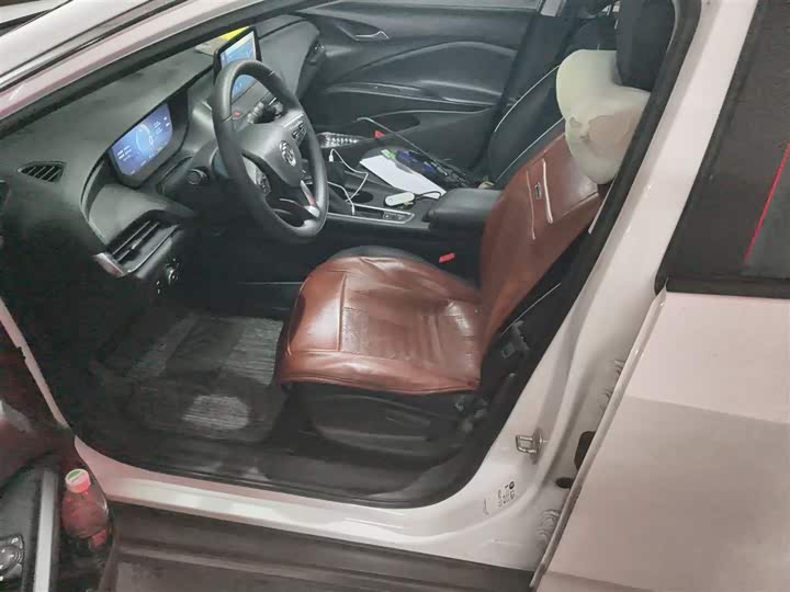 Фото 4 - Buick Velite 6