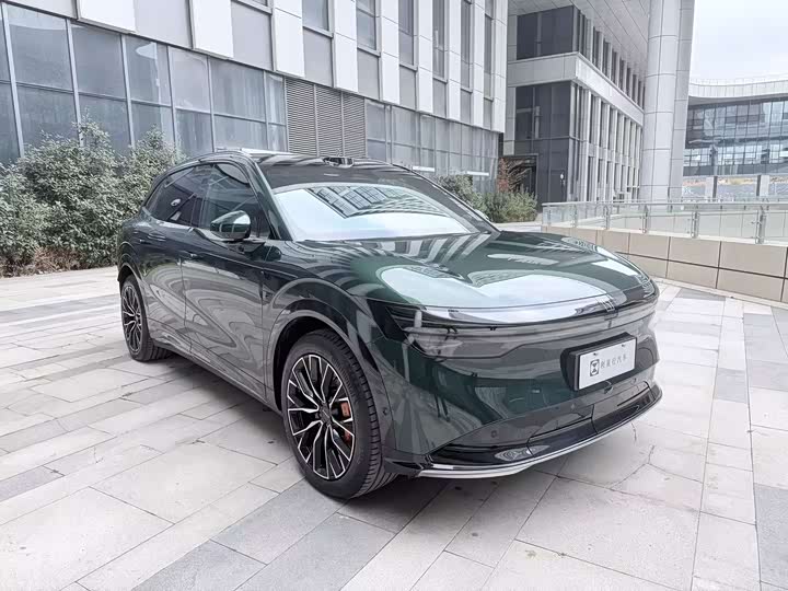 Фото 3 - Zeekr 7X