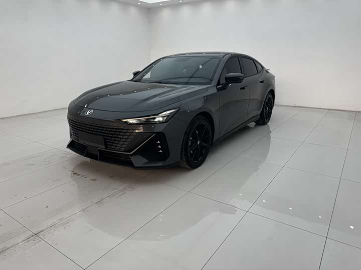 Фото 1 - Changan UNI-V