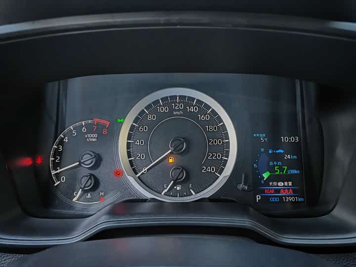 Фото 7 - Toyota Allion