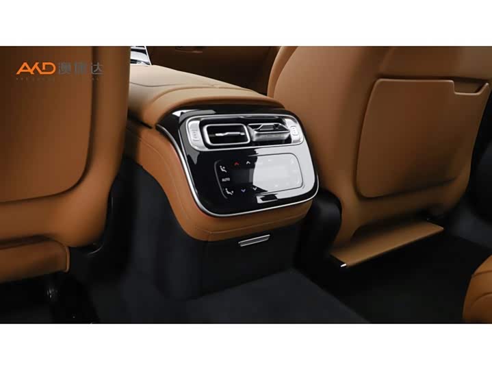 Фото 9 - Mercedes-Benz S-Class